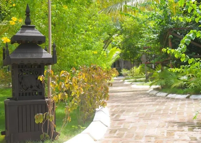 Thazin Garden Hotel